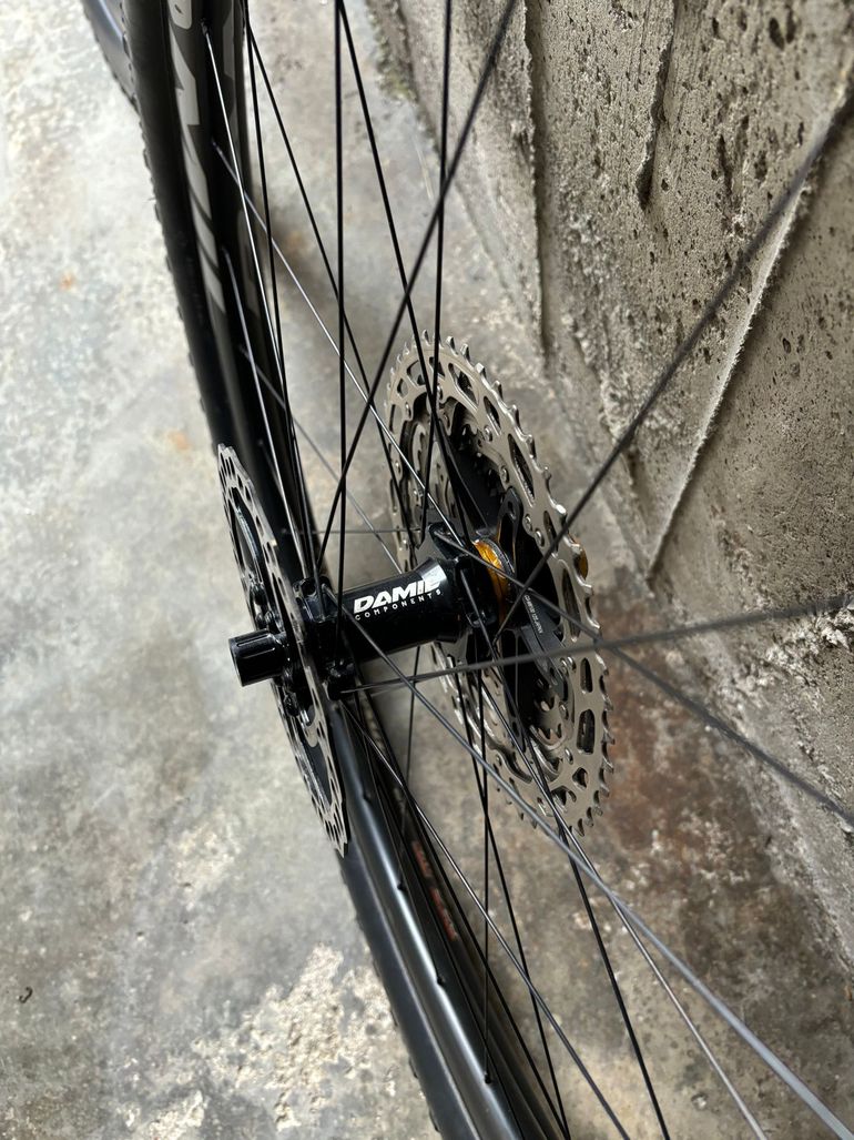 Damil carbonio 29 2024 bike usato — immagine 7 di 10
