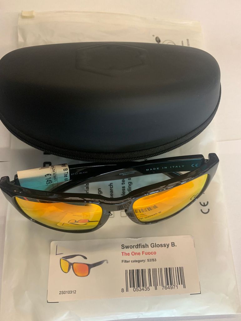 Used Out Off swordfish glossy b. the one fuoco 2024 bike — image 1 of 2
