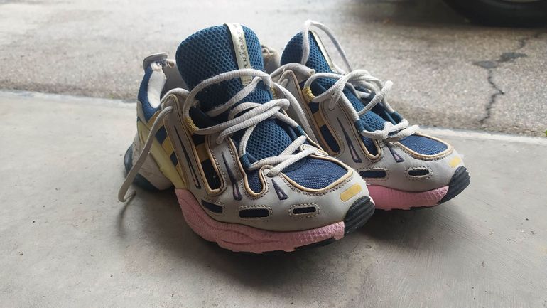 Adidas EQT Gazelle 2022 bike usato — immagine 1 di 6