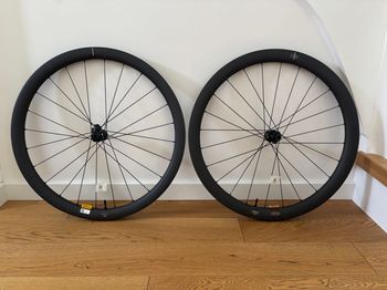 Used Reserve High-end Reserve 40|44 GR Carbon gravel wheels, DT Swiss 350 – brand new 2025 Wheels