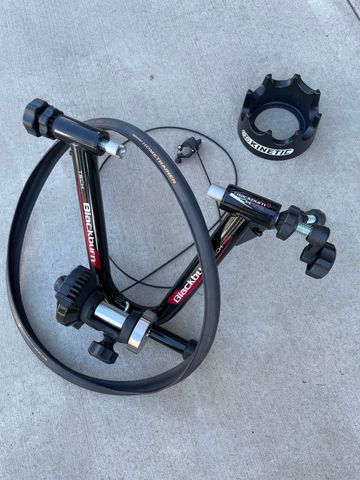 Used Blackburn Techmag 6 2013 bike — image 1 of 6