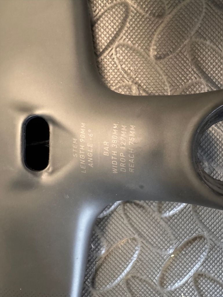 Roval rapide cockpit null