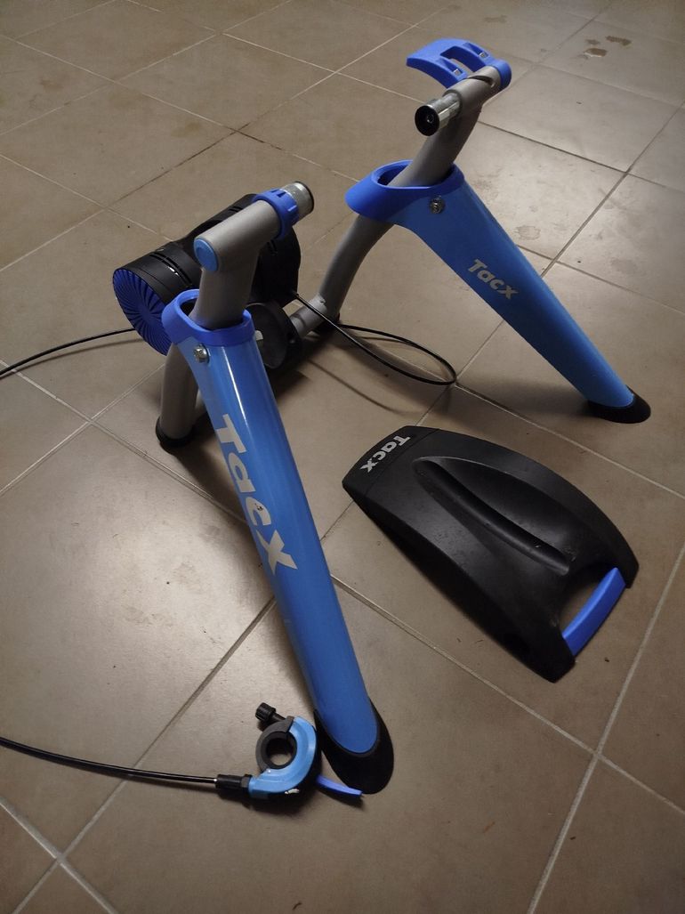 Tacx Booster Tacx Cycletrainer Blue Matic Bike Indoor Trainer Tacx - Main Image