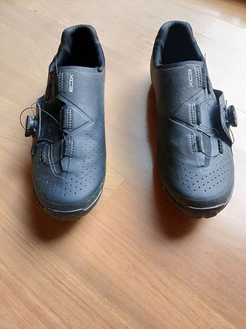 Used Shimano SH-XC300 Cycling Shoes