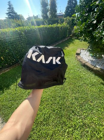 Tweedehands Kask valegro pt sky bike — afbeelding 9 van 12
