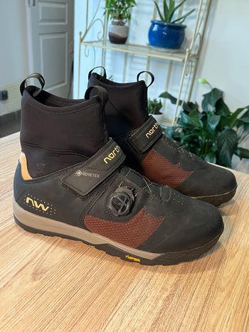 Used Northwave Kingrock Plus GORE-TEX VTT 2025 Cycling Shoes