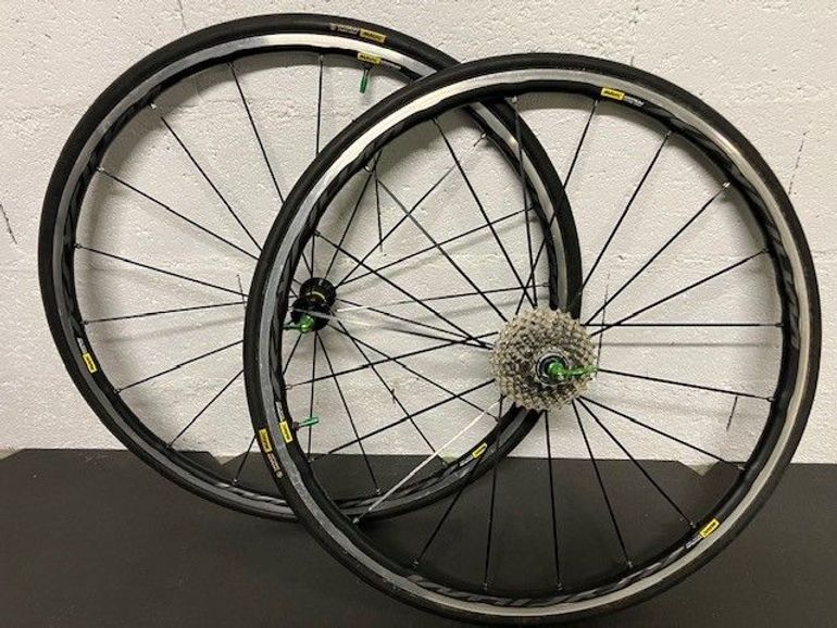 Used Mavic Ksyrium elite ust 2019 bike — image 1 of 5