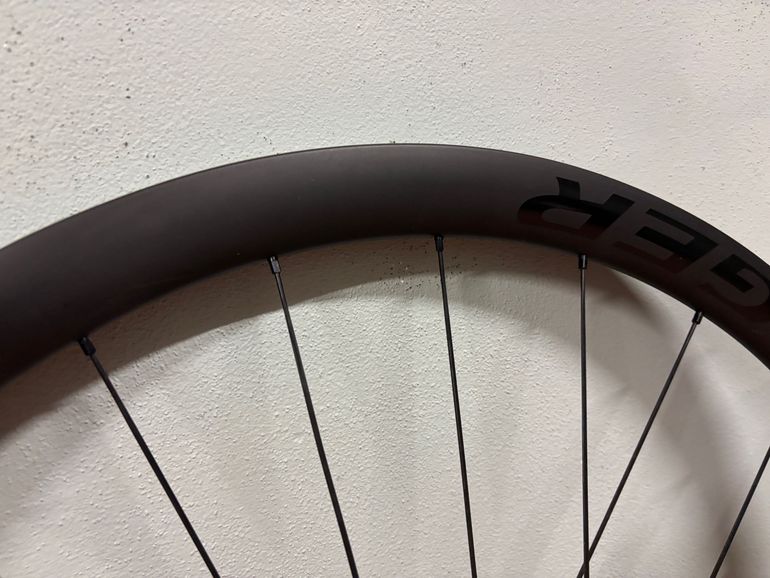 Używany Bontrager AEOLUS PRO 37 2021 bike — zdjęcie 4 z 5