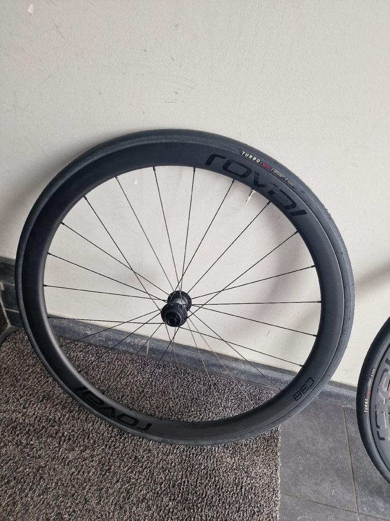 Disc Carbon Roval C38 Carbon Wheels Specialized Roval Rapide CLX