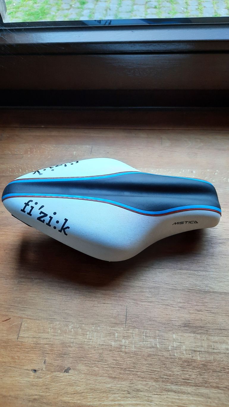 Fizik Transiro Mistica Triathlon Saddle Bottle Cage Fizik Transiro