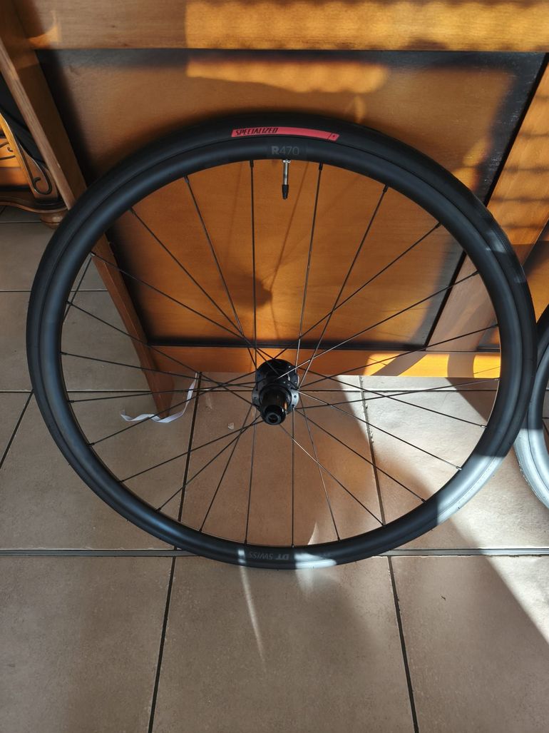 Dt Swiss DT Swiss R470 Alloy Tubeless Clincher Disc Brake Wheelset