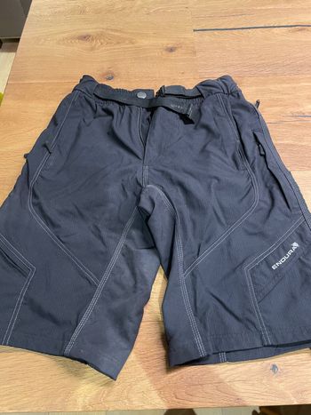 Endura Pantaloncino MB Endura con imbottitura staccabile 2023 Cycling Clothing de segunda mano