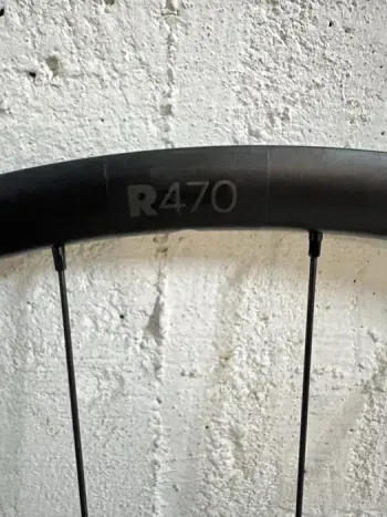 Used Dt Swiss R470 2025 bike — image 1 of 3