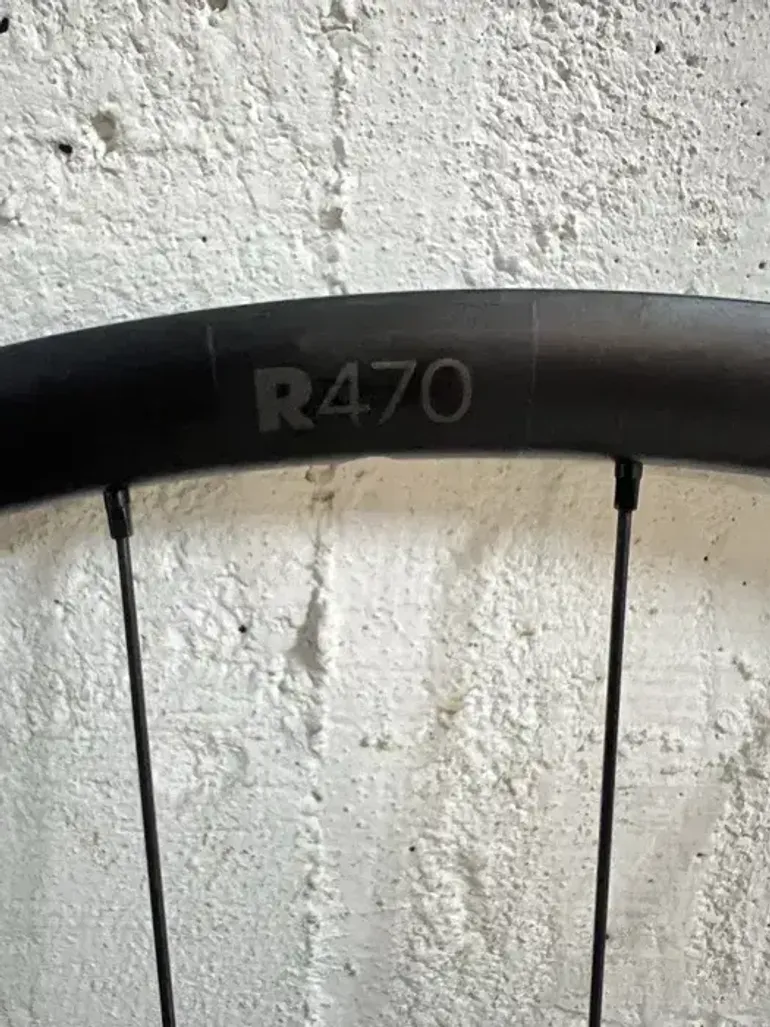 Used Dt Swiss R470 2025 bike — image 1 of 3