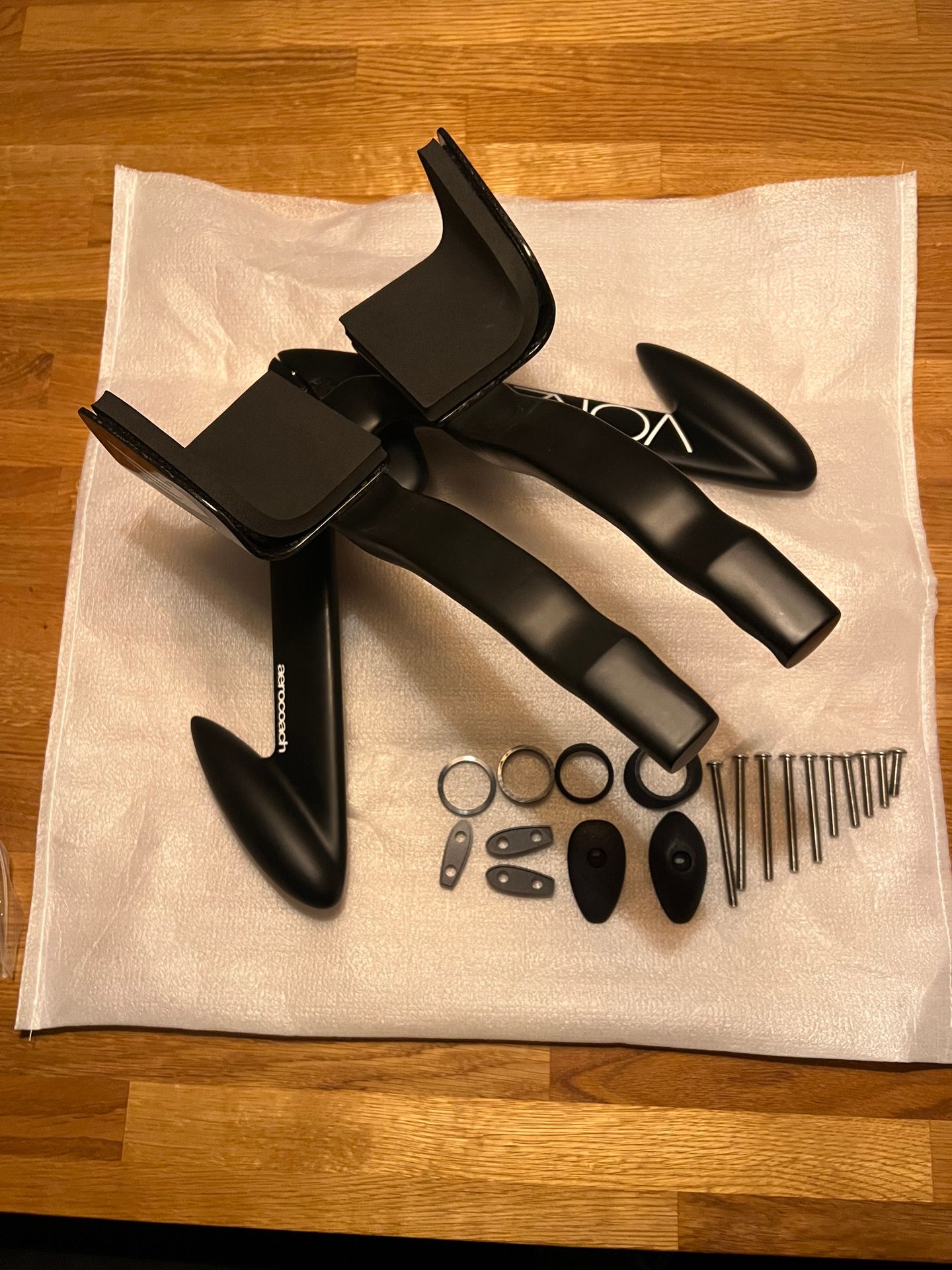 aerocoach エアロハンドル AeroCoachから32cm幅のレースに勝つために作られたAeroCoach Ornix