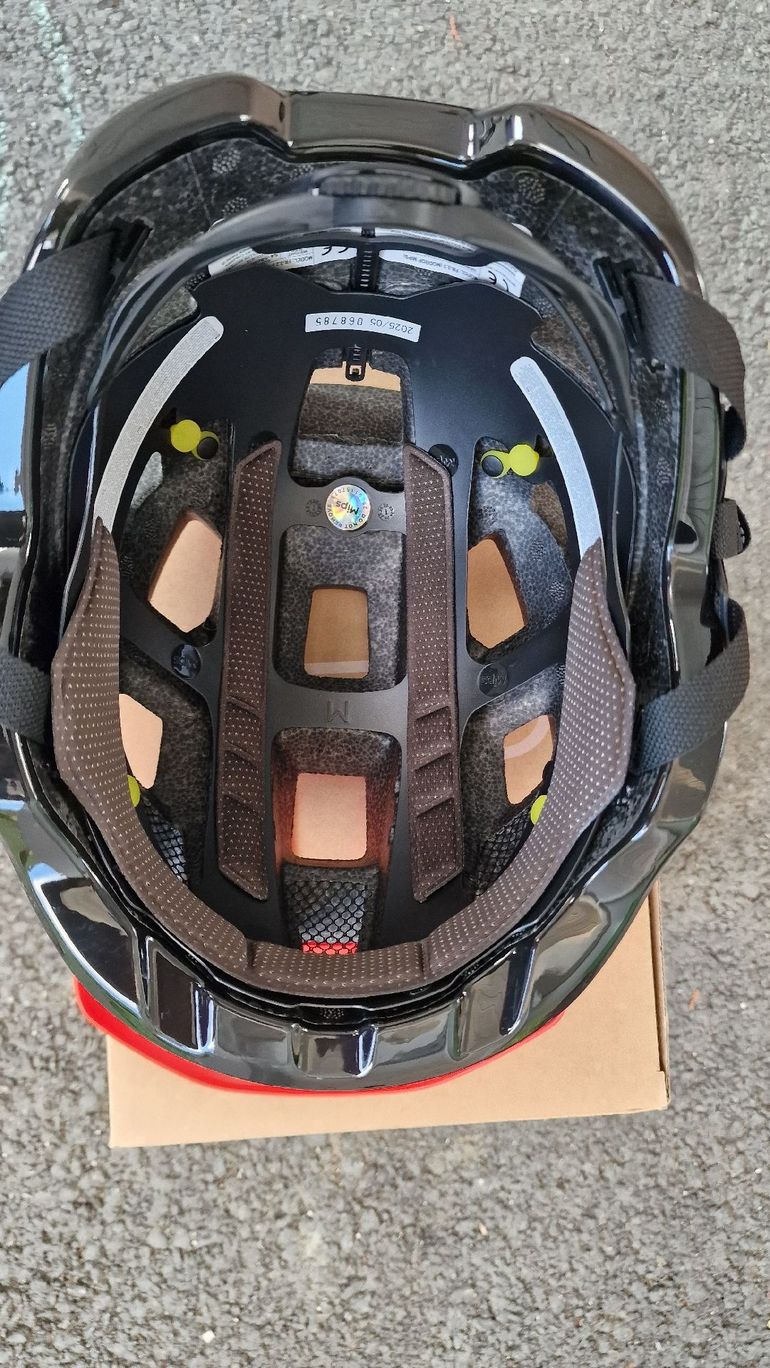 Použité ABUS modrop mips 2025 bike — obrázek 3 z 4