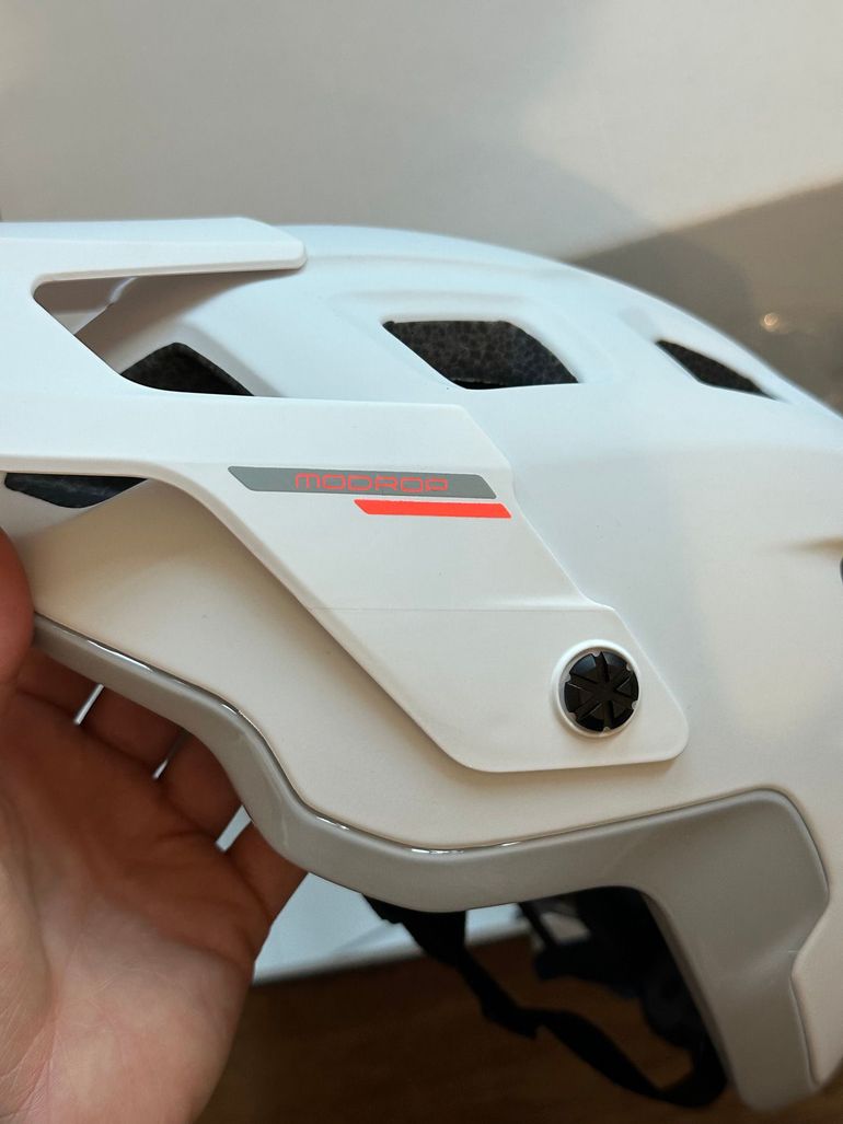 Použité ABUS Modrop Polar white 2025 bike — obrázek 3 z 6