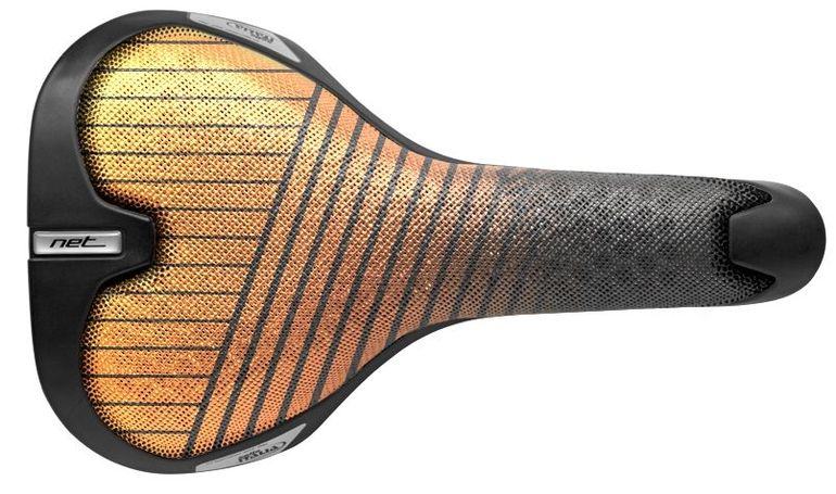 Used Selle Italia net gold lines bike — image 1 of 2