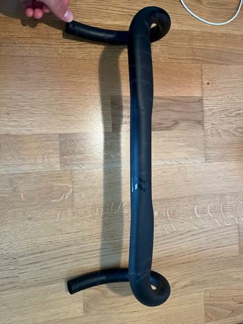 Newmen Evolution WingBar 46mm 2023 bike d'occasion — image 1 sur 4