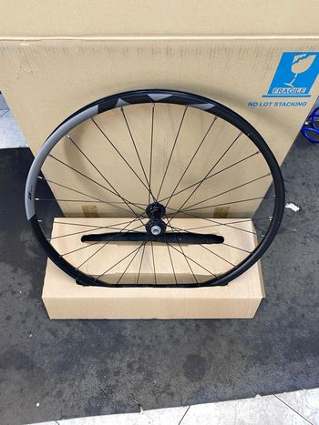 Brugt Shimano MT8210 XT 29” microspline wheelset 2025 bike — billede 3 af 8