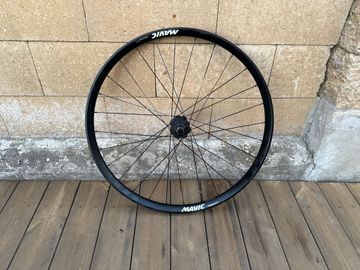 Mavic DEEMAX DH 27.5 157x12 (almost new) 2025 Wheels usato