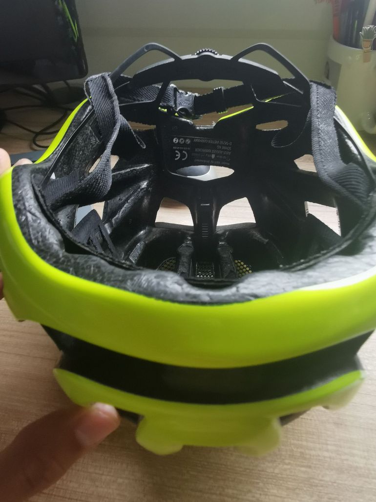 Used ABUS Airbreak 2025 bike — image 6 of 8