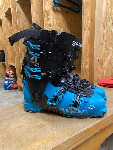 Scarpa XT QUATTRO 26.5 2024 Skiing & Skitouring usato