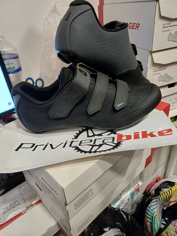 Used Bontrager SCARPE BDC  STARVOS 42 - 551572 2023 bike
