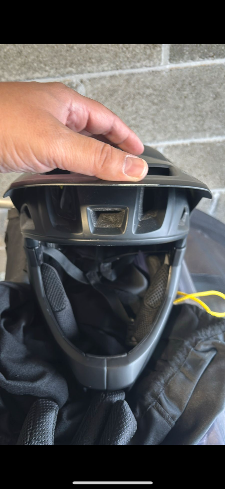 Used MET parasut 2022 bike — image 6 of 6
