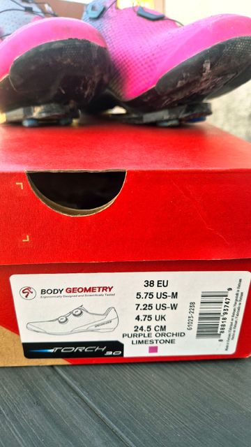 Used Specialized Torch 3.0 Cycling Shoes