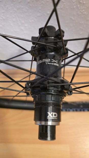 Used Sunringle Düroc SD37 Expert 2023 bike — image 6 of 11