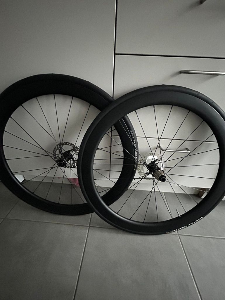 Used Dt Swiss Handmade 2025 bike — image 1 of 3