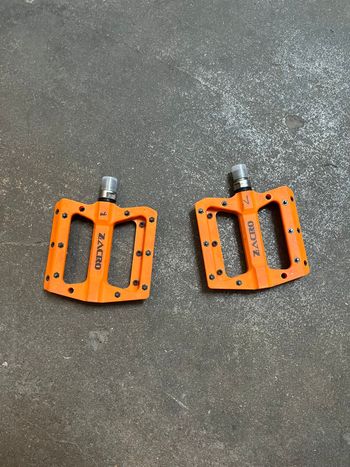 Zacro Mountainbike flat pedal null