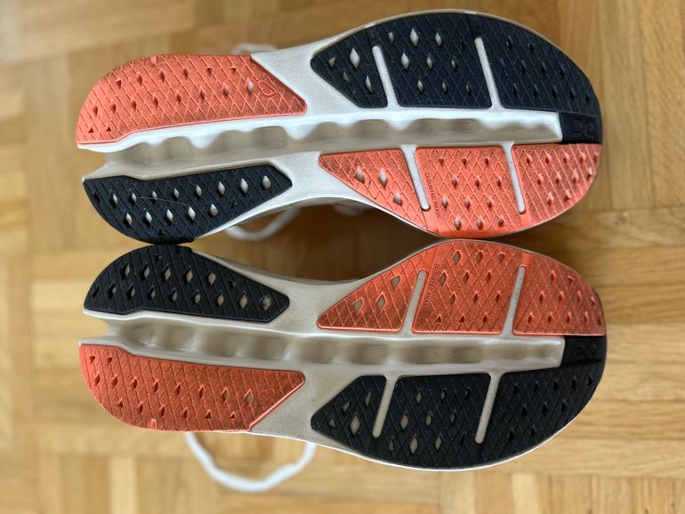 Used On Running Cloudsurfer Max 2025 bike — image 2 of 4