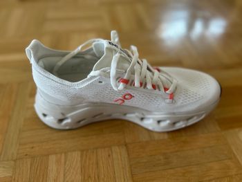 Used On Running Cloudsurfer Max 2025 bike — image 3 of 4