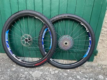Used Duke Lucky Jack SLS4 30mm Carbon Wheelset with DT Swiss 180 Hubs 2025 Wheels