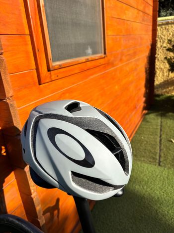 Used oakley nips 2024 Cycling Accessories