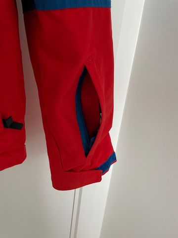 Used Bench ERRAND Ski and Snowboard Jacket 2020 bike — image 4 of 9