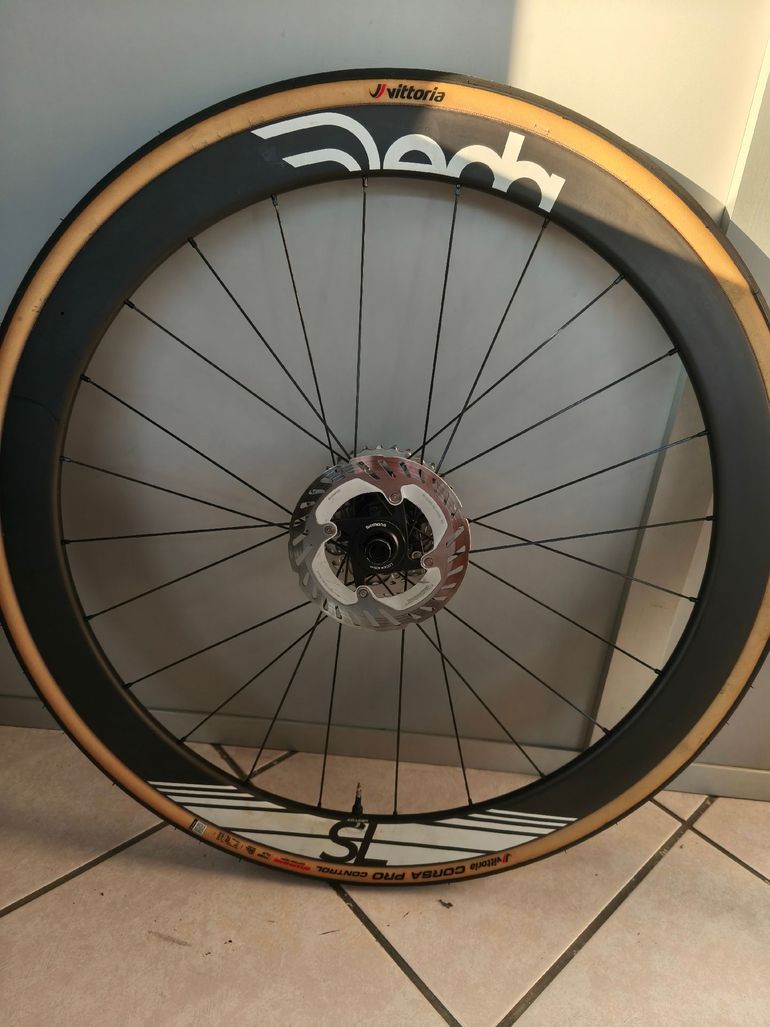 Used Deda Elementi SL4 DB Carbon 2024 bike — image 2 of 5