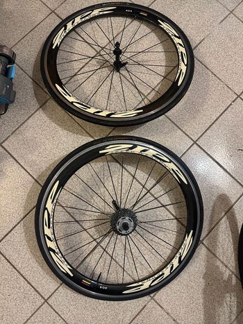 Used Zipp 404 2017 Wheels