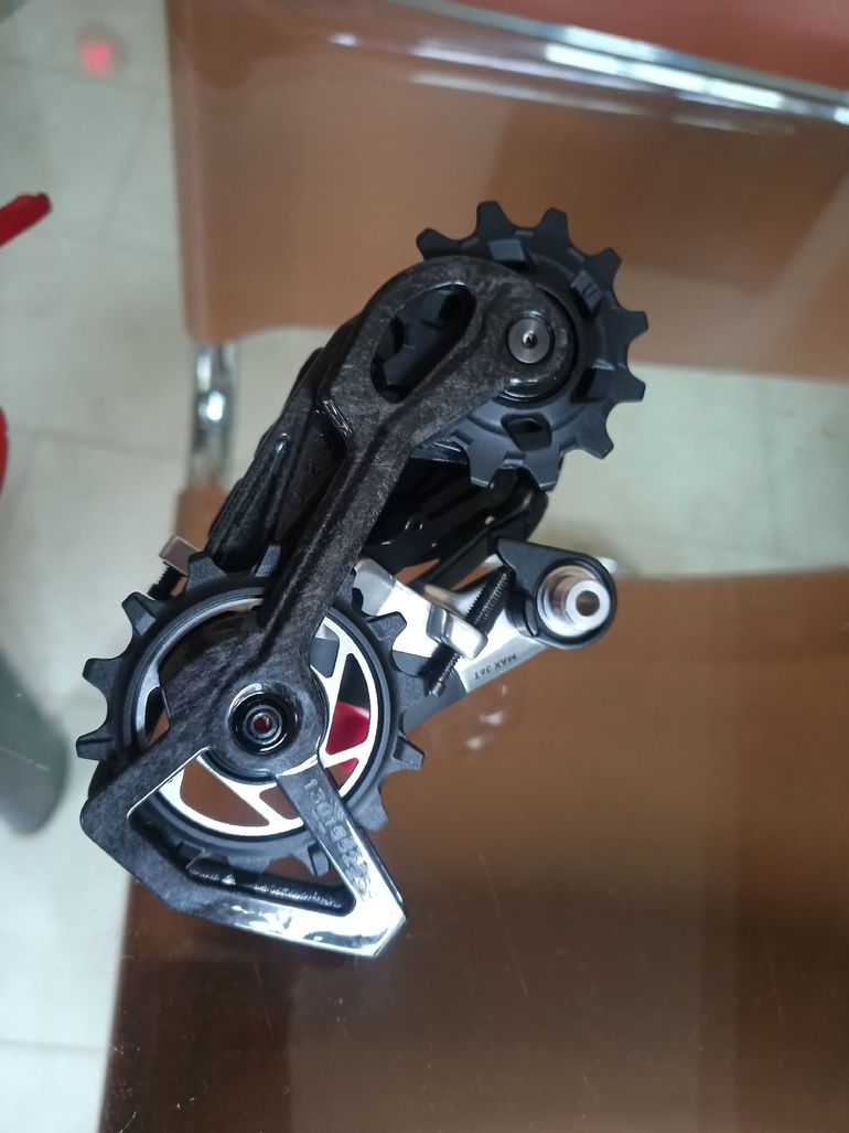 Dérailleur Arrière SRAM Red AXS ETap E1 - 12 Vitesses - Modèle 2025 - Neuf