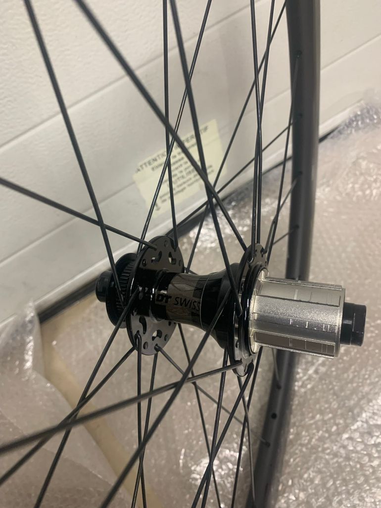 Used generique roval clx 50 bike — image 3 of 6