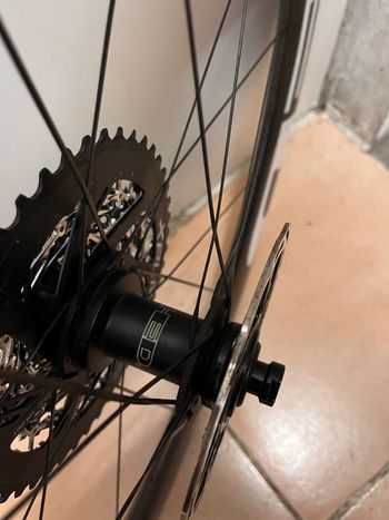 Used HED. Vanquish Pro RC6 2023 bike — image 5 of 10