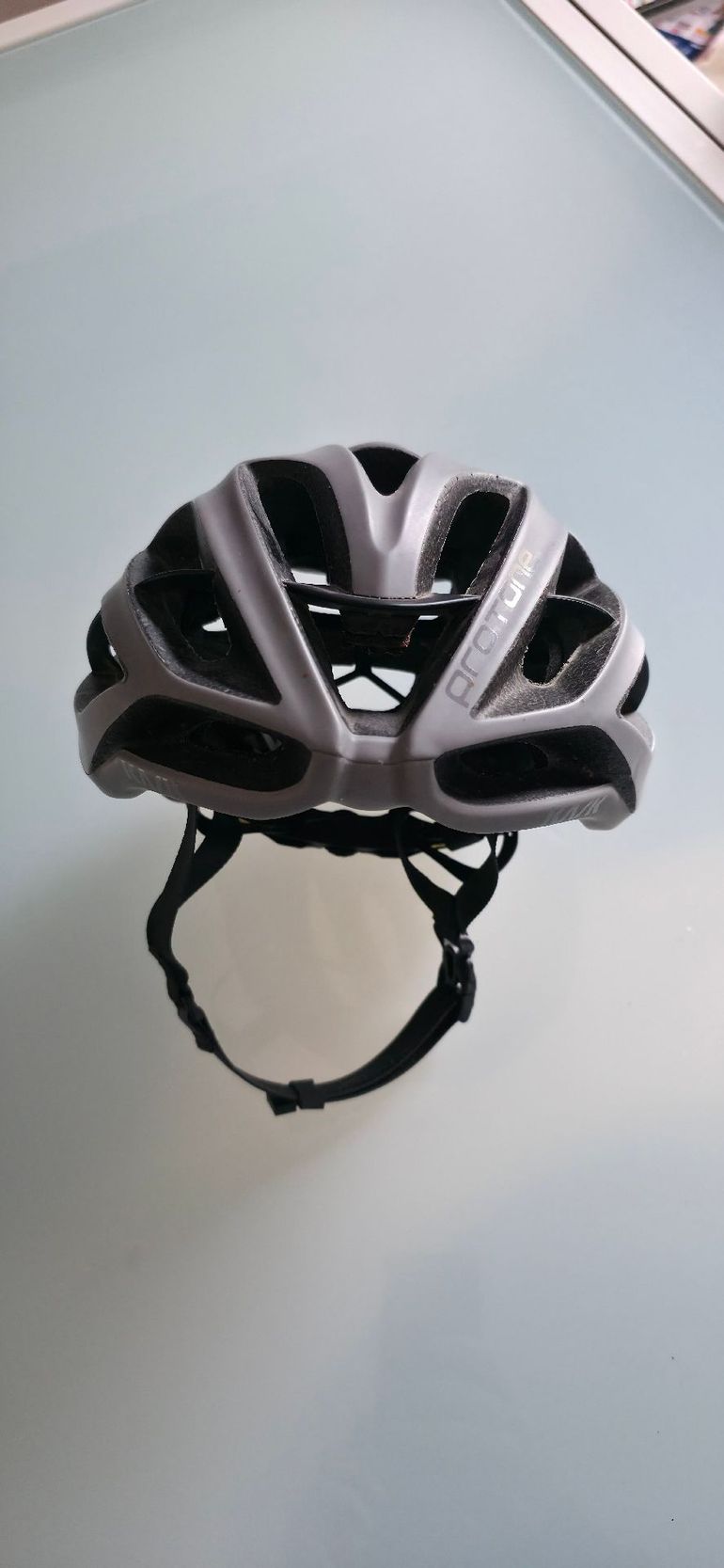 Brugt Kask protone 2024 bike — billede 1 af 5