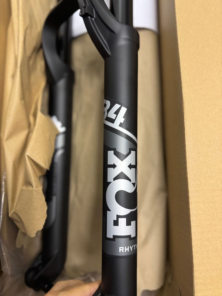 Rhythm FOX 34 29インチ 150mm Air Shaft Fox Float Performance Fox