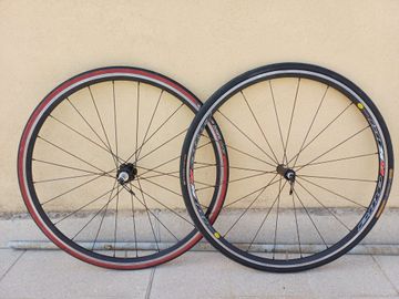PMP ruote bici corsa PMP RS04 mozzo carbonio cerchi alluminio 700x23 SHIMANO nere Wheels d'occasion