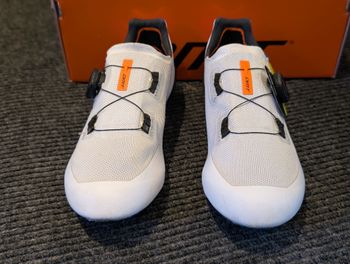 Dmt, KR30 ROAD SHOES SIZE 37