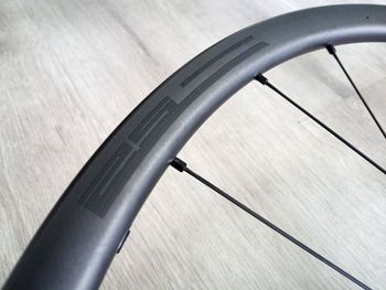 Fulcrum, Ruedas de carretera  Speed 25