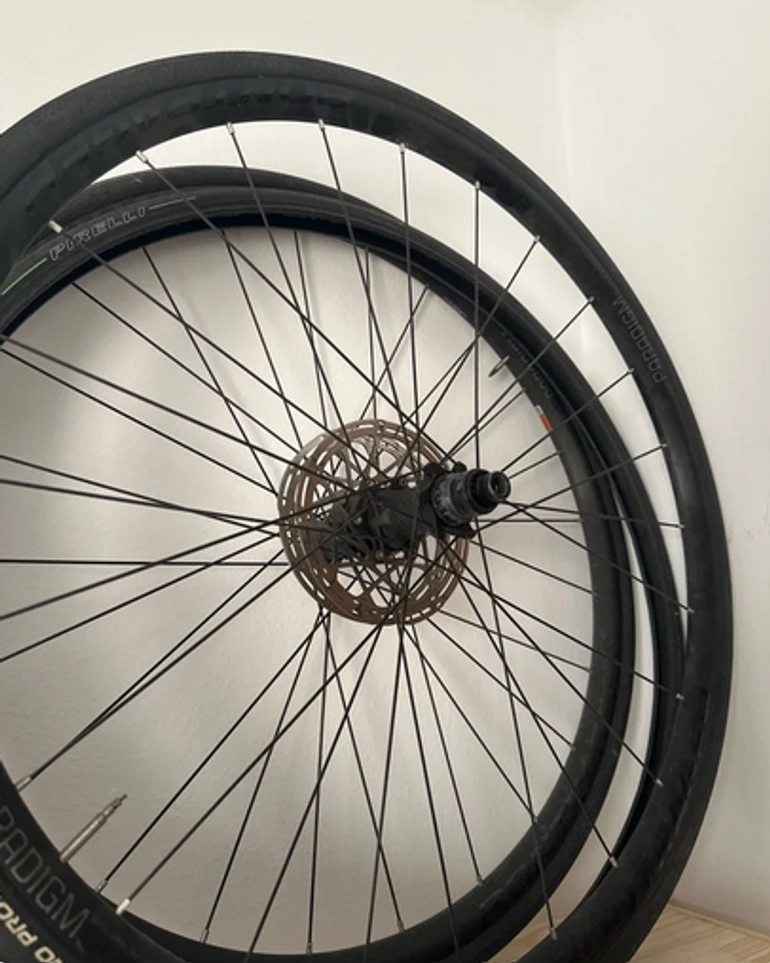 Brugt Bontrager Paradigm Comp (Gravel or Road) 2024 bike — billede 2 af 4