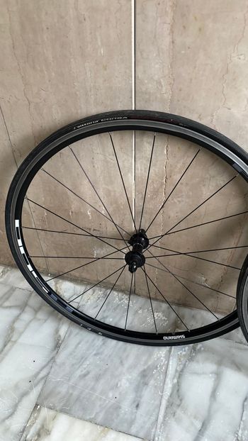Použité Shimano Ruote in alluminio shimano a cerchio 2021 Wheels